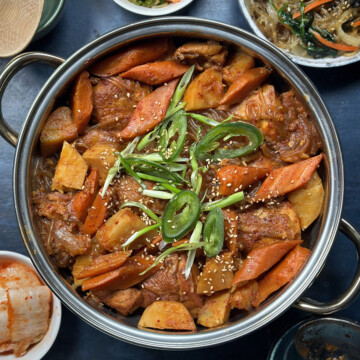 dak dori tang korean spicy braised chicken