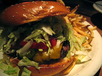 houston's restaurant - burger