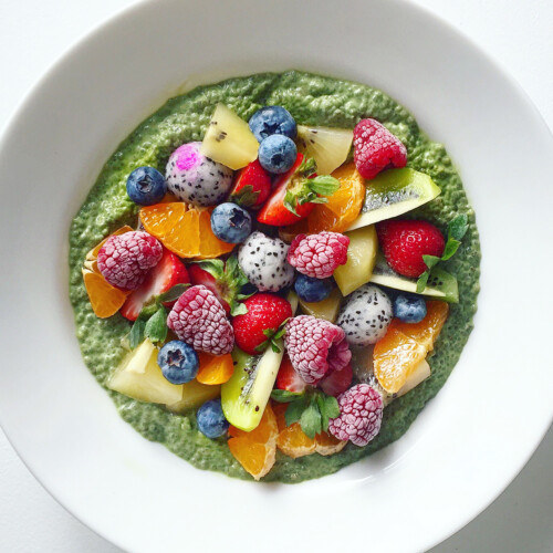 matcha chia seed pudding with fruit